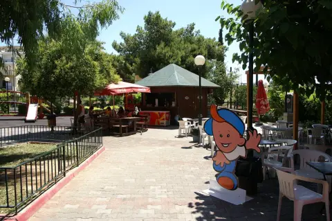 Παιδική Χαρά Νέας Ελβετίας
