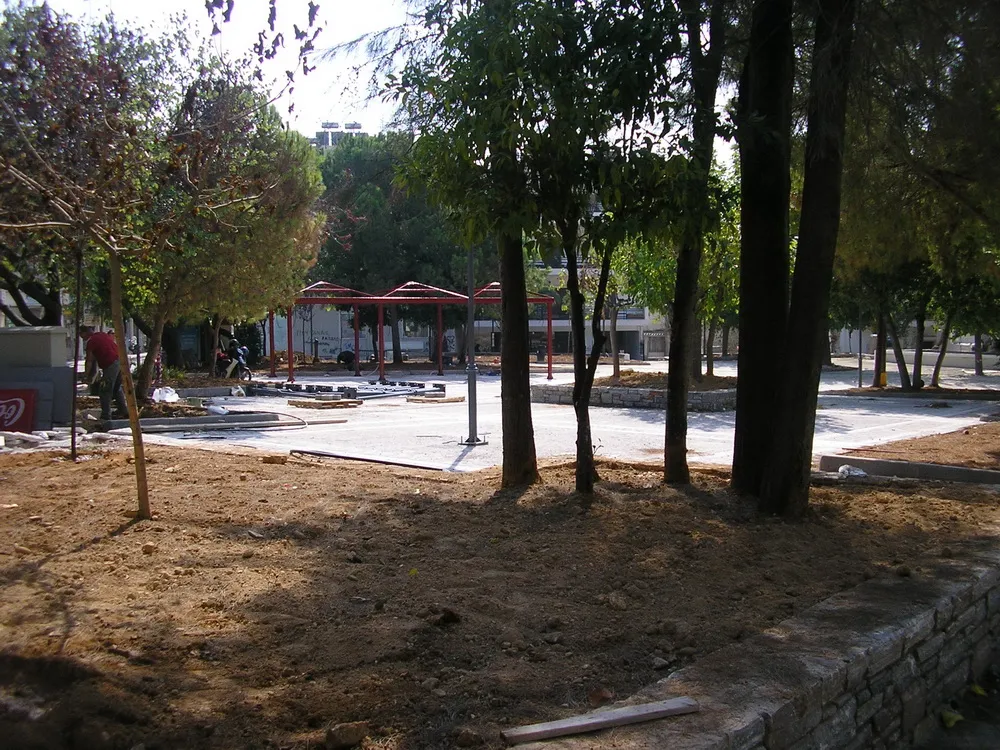 Πλατεία Κολλημένου (πρώην Τσιρακοπούλου)