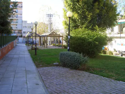 Κιόσκι στην οδό Ταταούλων
